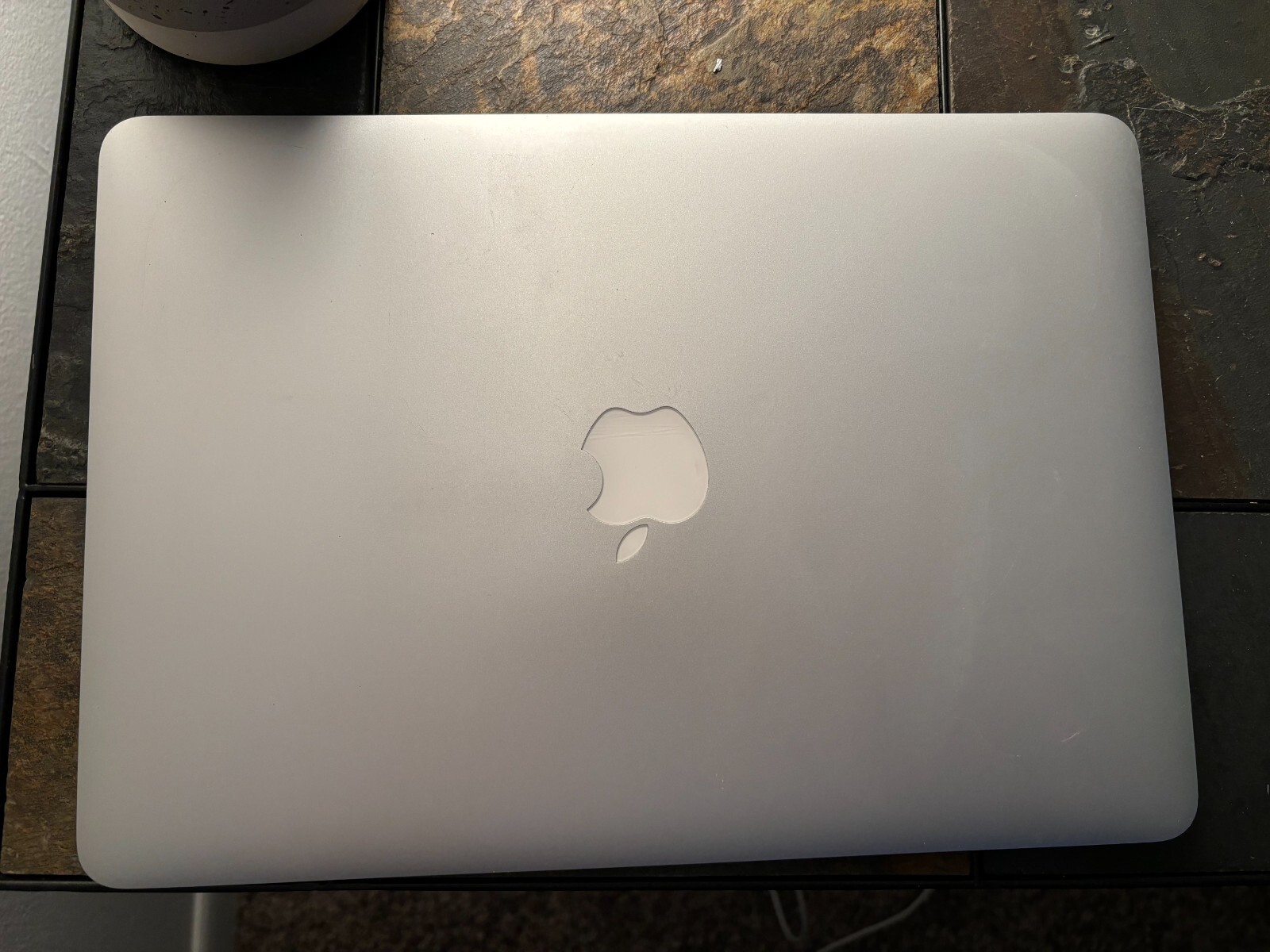 Apple Macbook Air - 128GB 13" - Silver (Gently Used)
