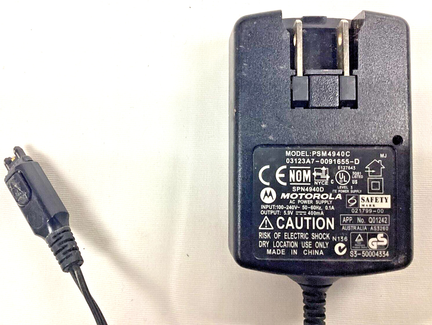 Genuine Motorola PSM4940C Class 2 Output 5.9V 400mA Power Supply Adapter S4