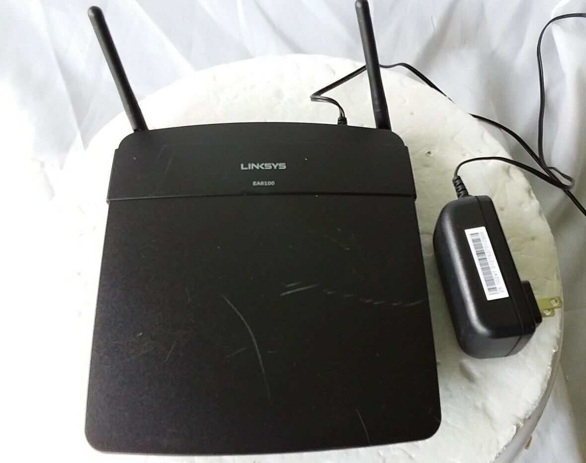 Linksys DualBand Smart WiFi Router EA6100 AC1200 USB 2.0 VPN