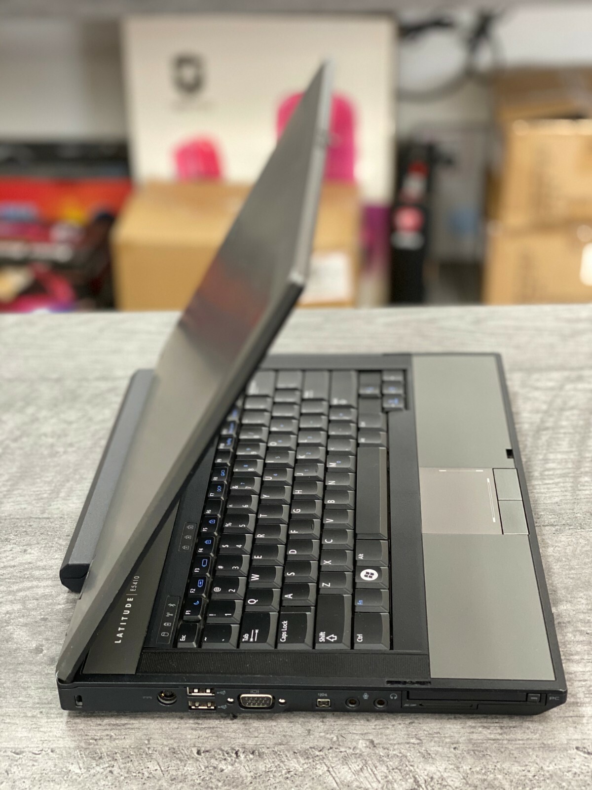 DELL LATiTUDE Laptop, Intel processor, 320GB Hard Disk, 8GB RAM, WiFi WEBCAM W10