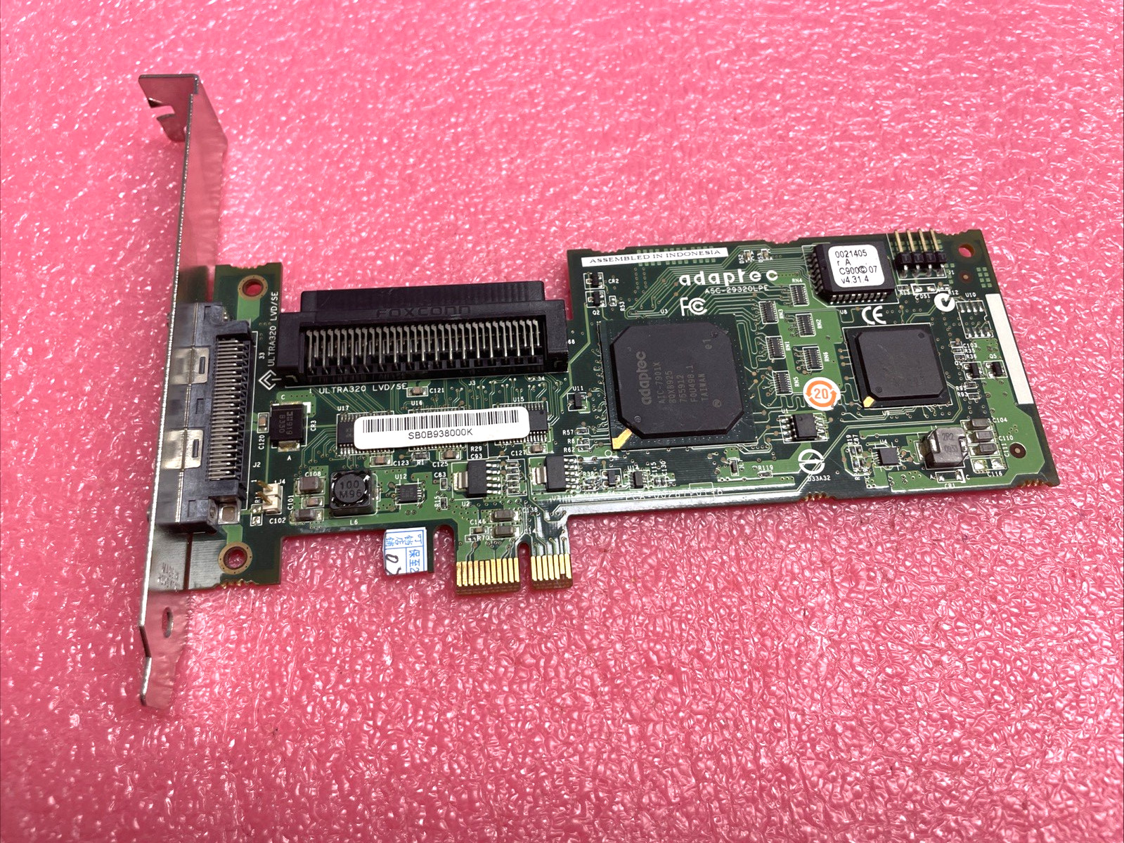 NICE ADAPTEC ASC-29320LPE/LP TCA-00287-04-B 320 SCSI PCIe Controller Card.
