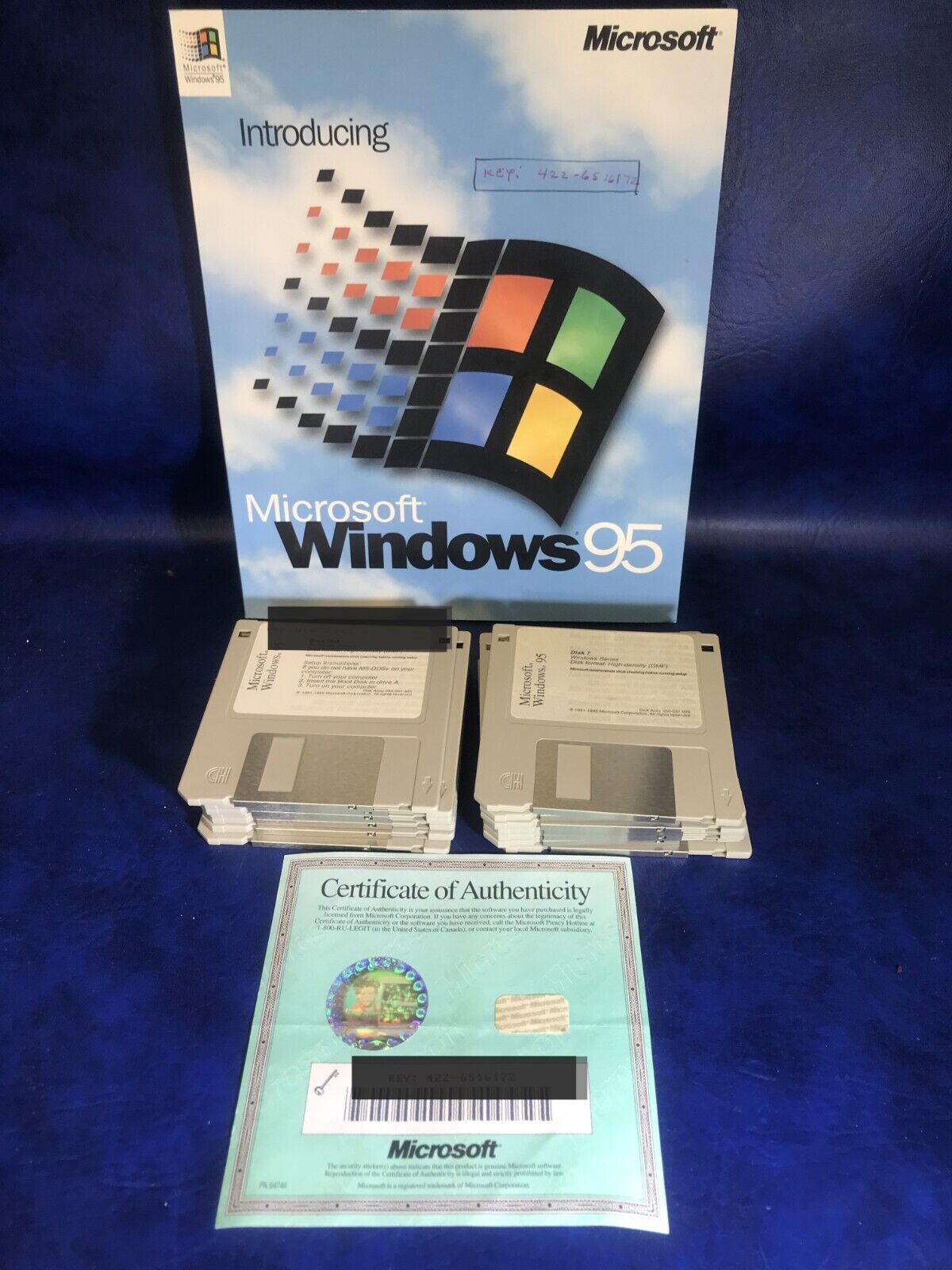 Vintage Software Windows 95 on 3.5 inch Disks with Book and Certificate.