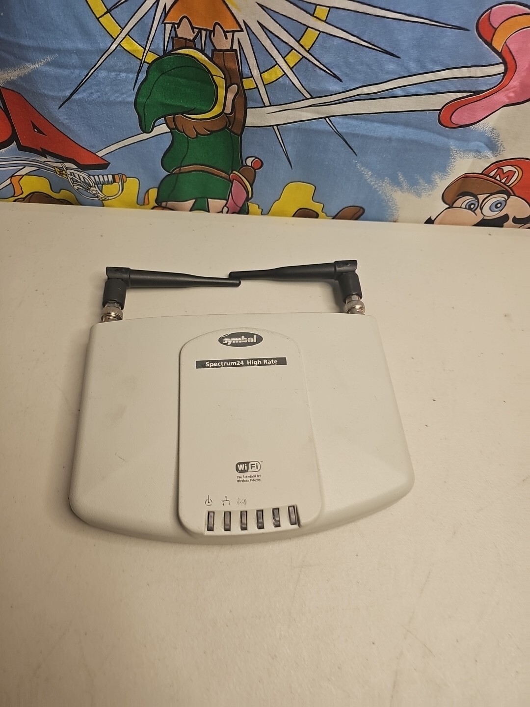Symbol Spectrum24   AP-4131-1050-WW Wireless Access Point W/ Antennas