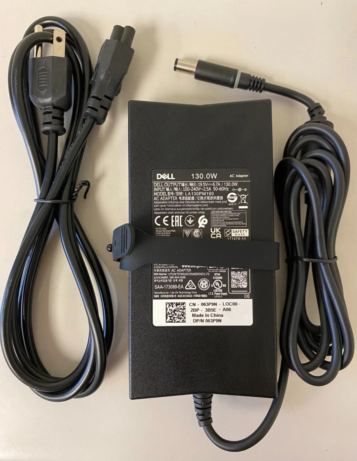 NEW OEM Dell 130W 19.5V 7.4mm AC Power Adapter Charger LA130PM190-00 63P9N PA4E