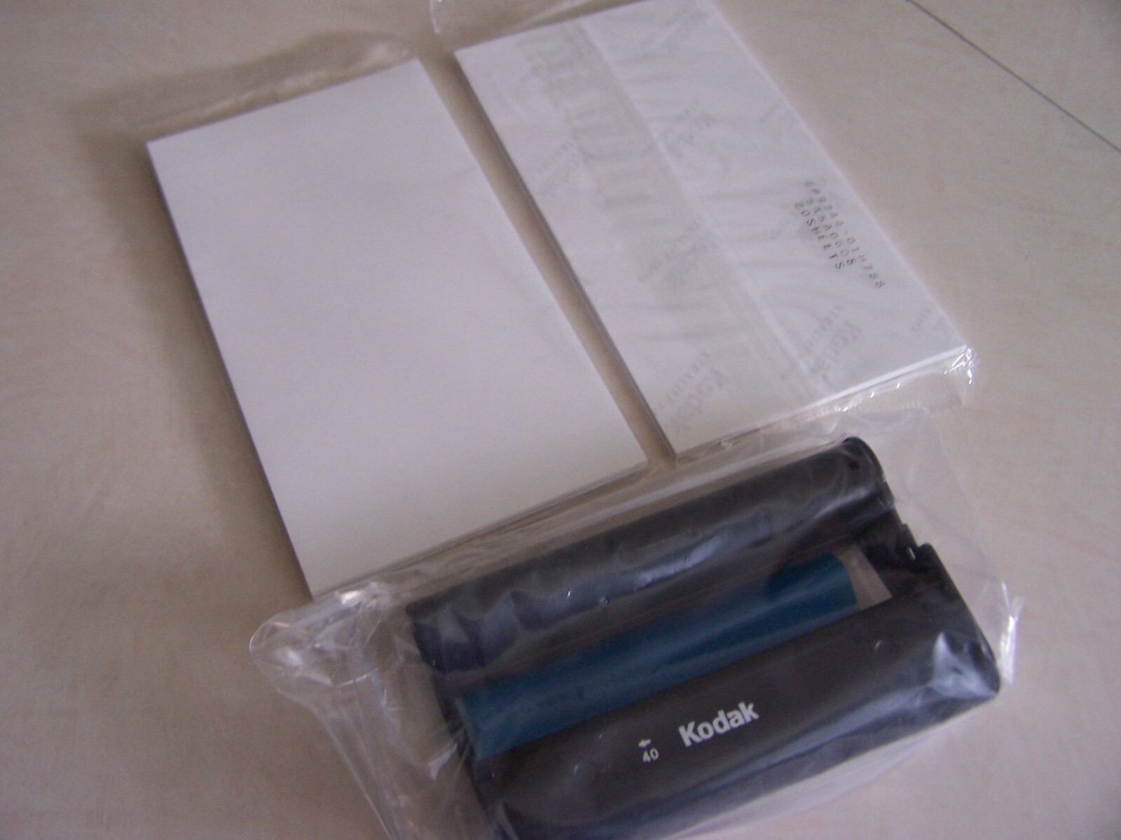 Kodak PH-40 Photo Color Cartridge with 40 Sheets of Photo Paper -  No box