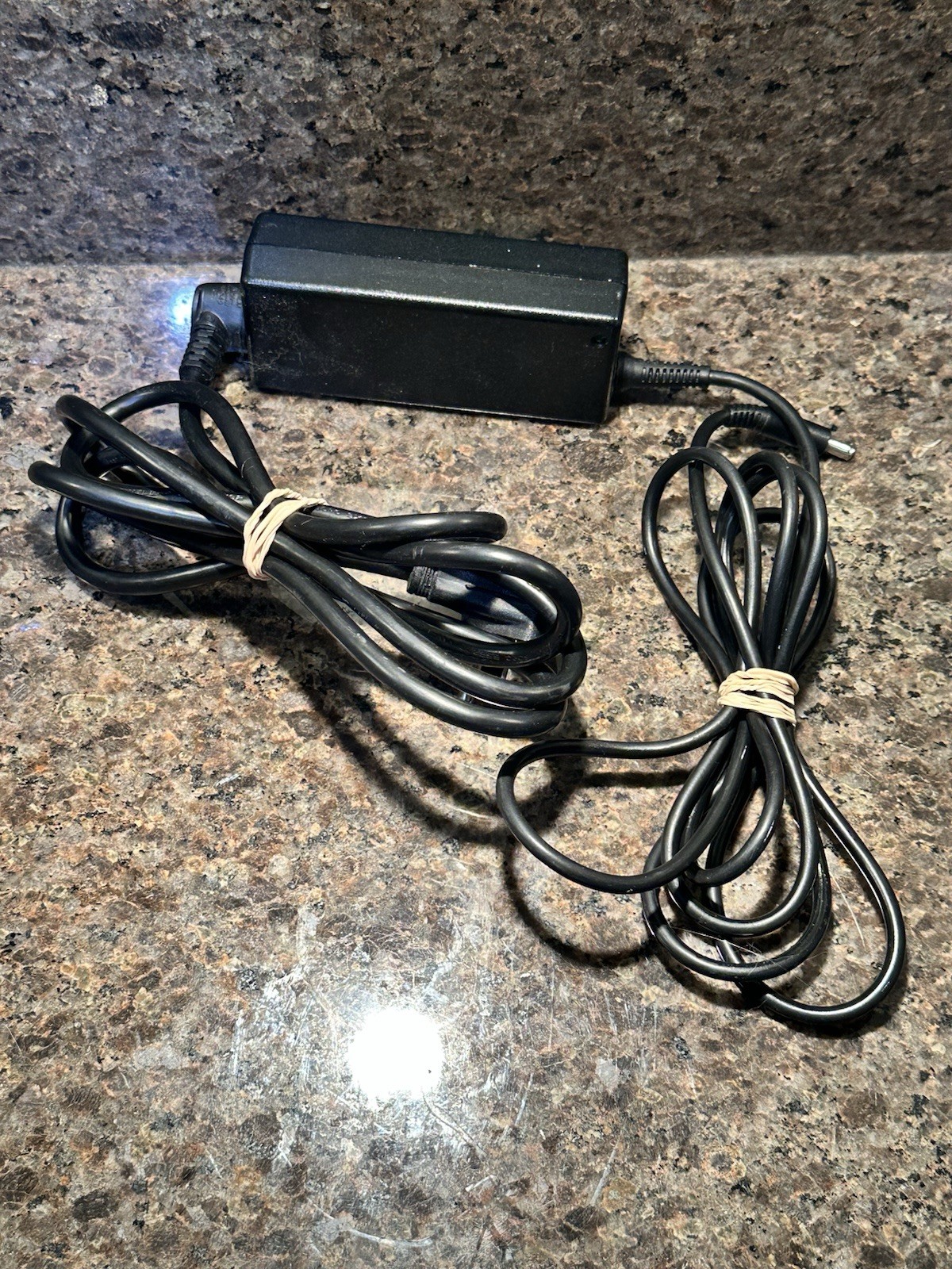 Genuine Dell 65W AC Adapter Charger 19.5V 3.34A DA65NM191 OKPVMF Power Cord