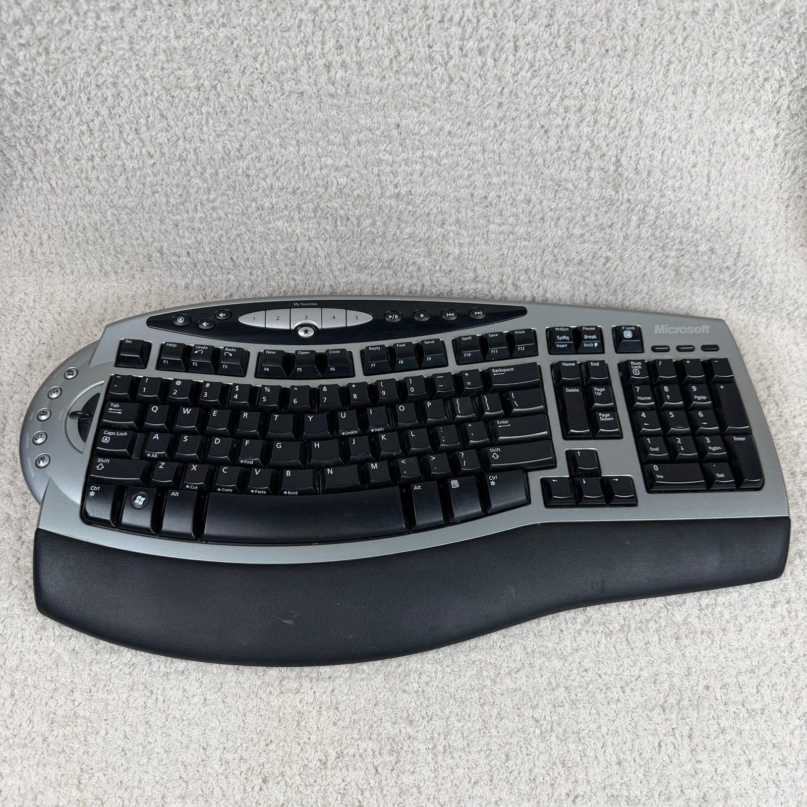 Microsoft Wireless Comfort Keyboard 4000 Ergonomic USB Model 1045 Silver Black