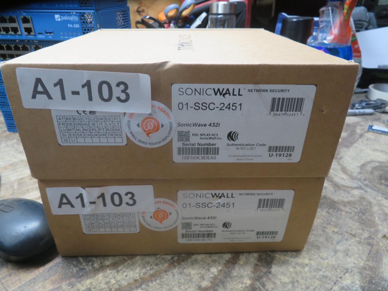 2 x SonicWALL SonicWave 432i Wireless Access Point Brown 01-SSC-2451 APL43-0C3