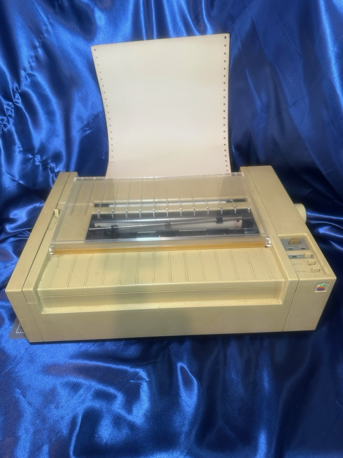 Vintage Apple ImageWriter I Printer A9M0303 Powers On w/ Cables Tractor Paper