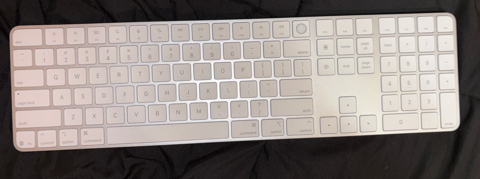 Open Box Apple A3119 Magic Keyboard Touch ID & Numeric Keypad English MXK73LL/A