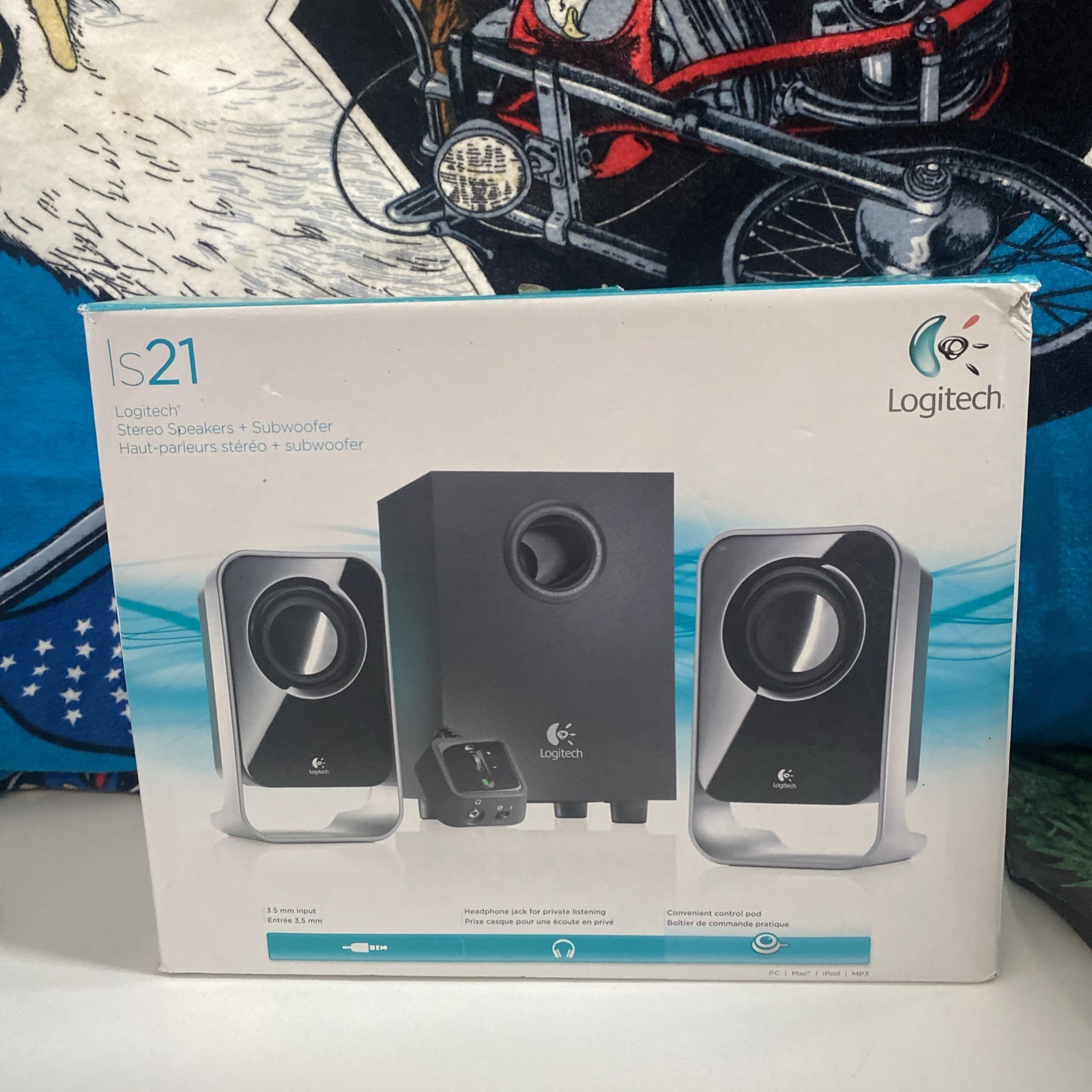 NOB Logitech Z313 2.1 Multimedia Speaker System with Subwoofer, 50W, Black
