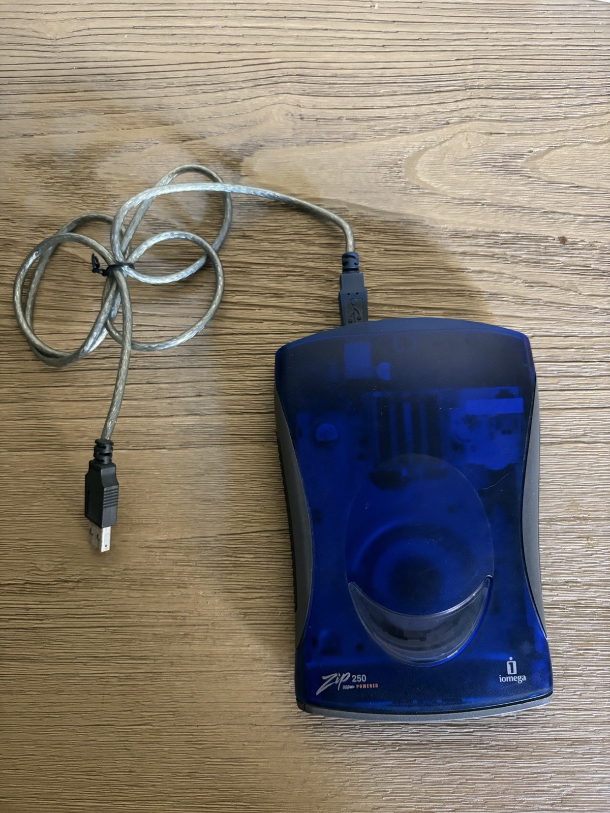Iomega Zip 250 USB External Drive – Blue – Z250USBPCMBP – Tested Working