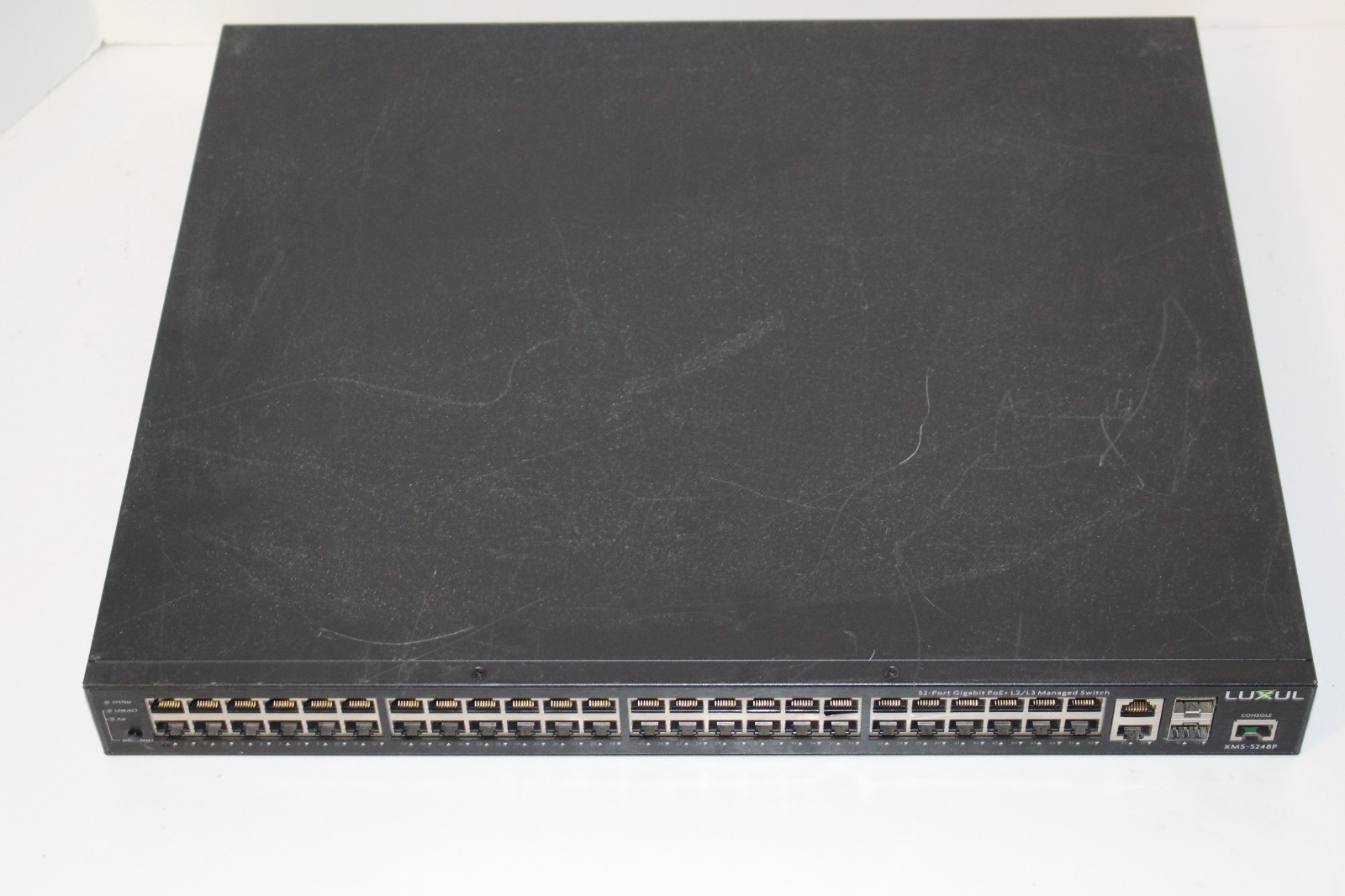 LUXUL 52-Port Gigabit PoE+ L2/L3 Managed Switch XMS-5248P