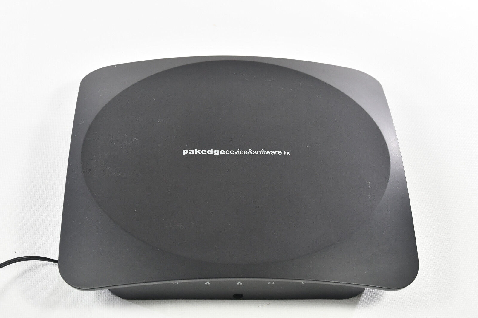 Pakedge WK-1-B 802.11ac 2x2 Dual Band Indoor Wireless Access Point Black B820