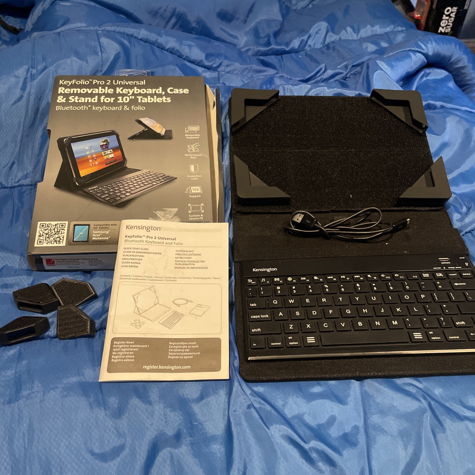 Kensington KeyFolio pro 2 universal performance keyboard and case