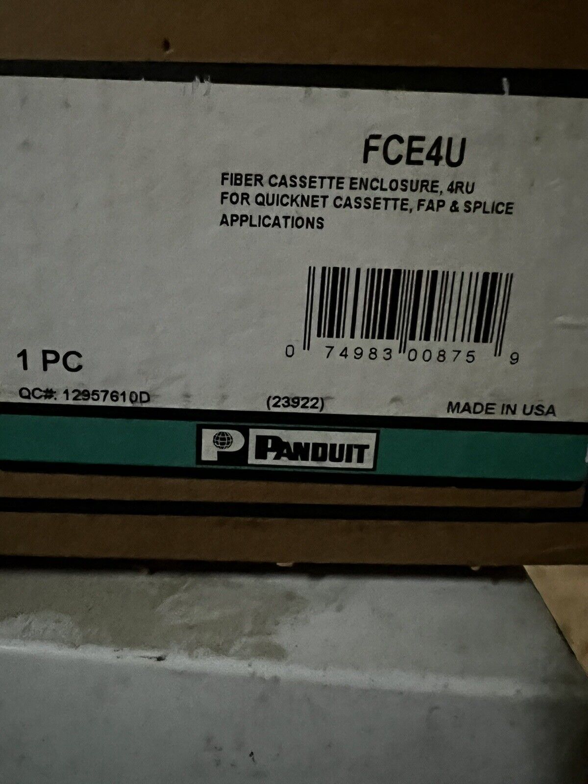 PANDUIT FCE4U Opticom Rack Mount Fiber Enclosure Black 4 RU 12 Ports