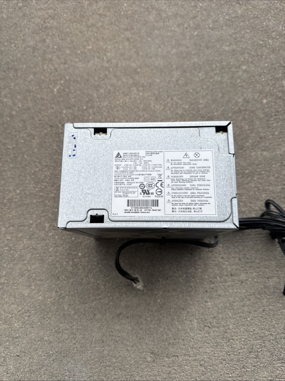 ALIMENTATORE DELTA ELECTRONICS DPS-400AB-19 A 704427-001 400W
