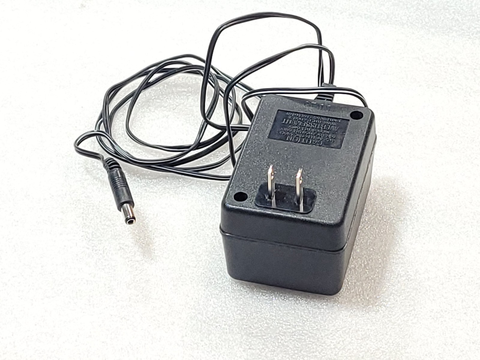 Efficient Networks Inc 041-0010-001 Power Supply Adapter 12V DC 1000mA Router