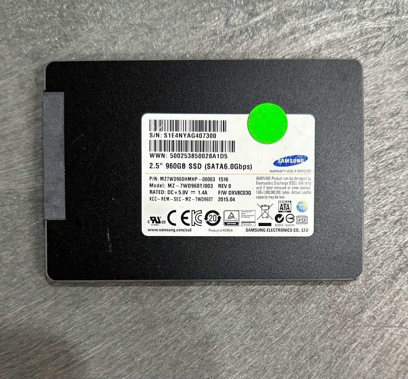 Samsung 960GB SATA 2.5 SSD Solid State Drive MZ7WD960HMHP-00003 MZ-7WD960T/003