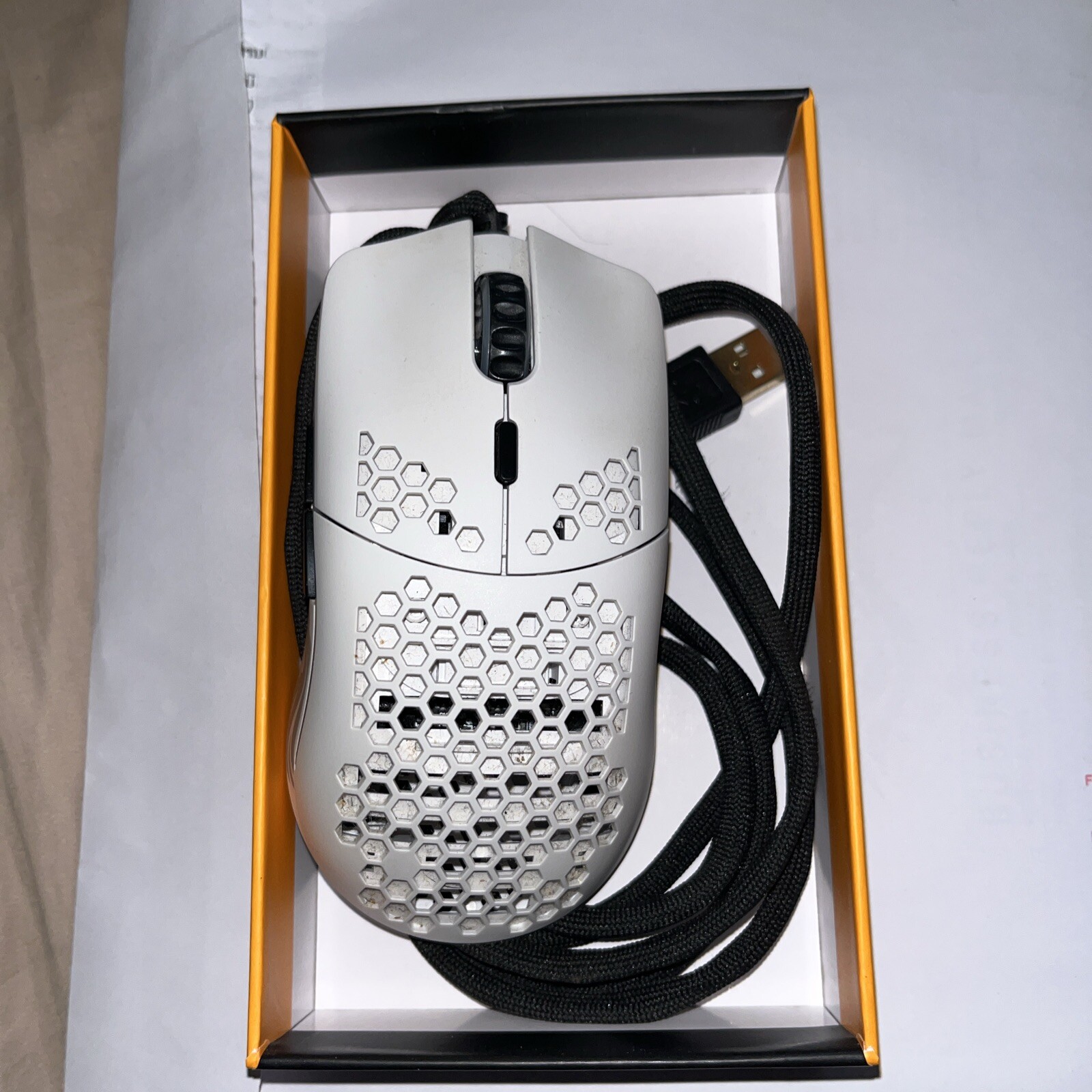 GOOD CONDITION Glorious Gaming White Wired Mouse Model D