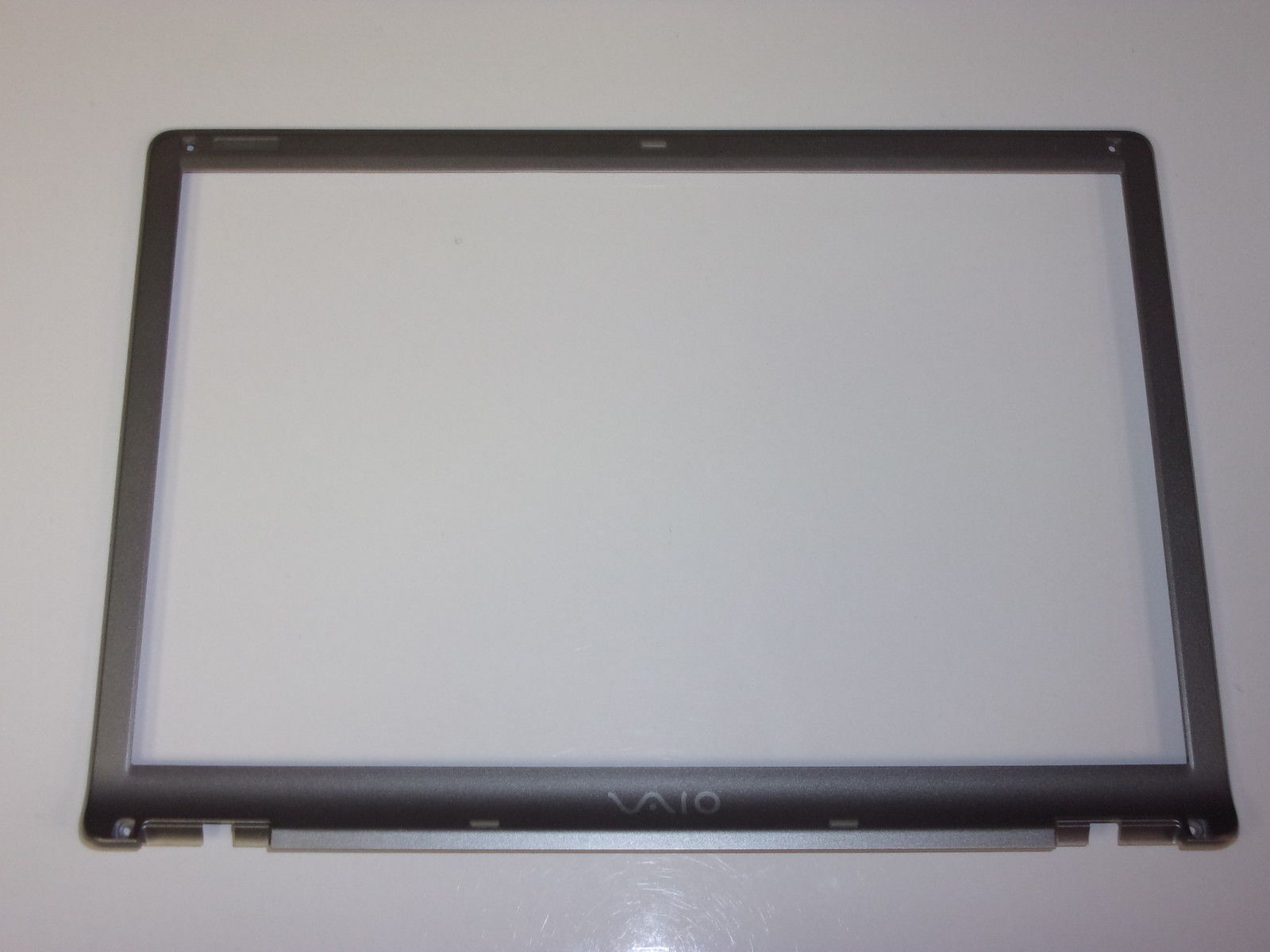 Sony Vaio VGN-S Series VGN-S150 LCD Front Bezel 13.3" 4-683-217 SE1