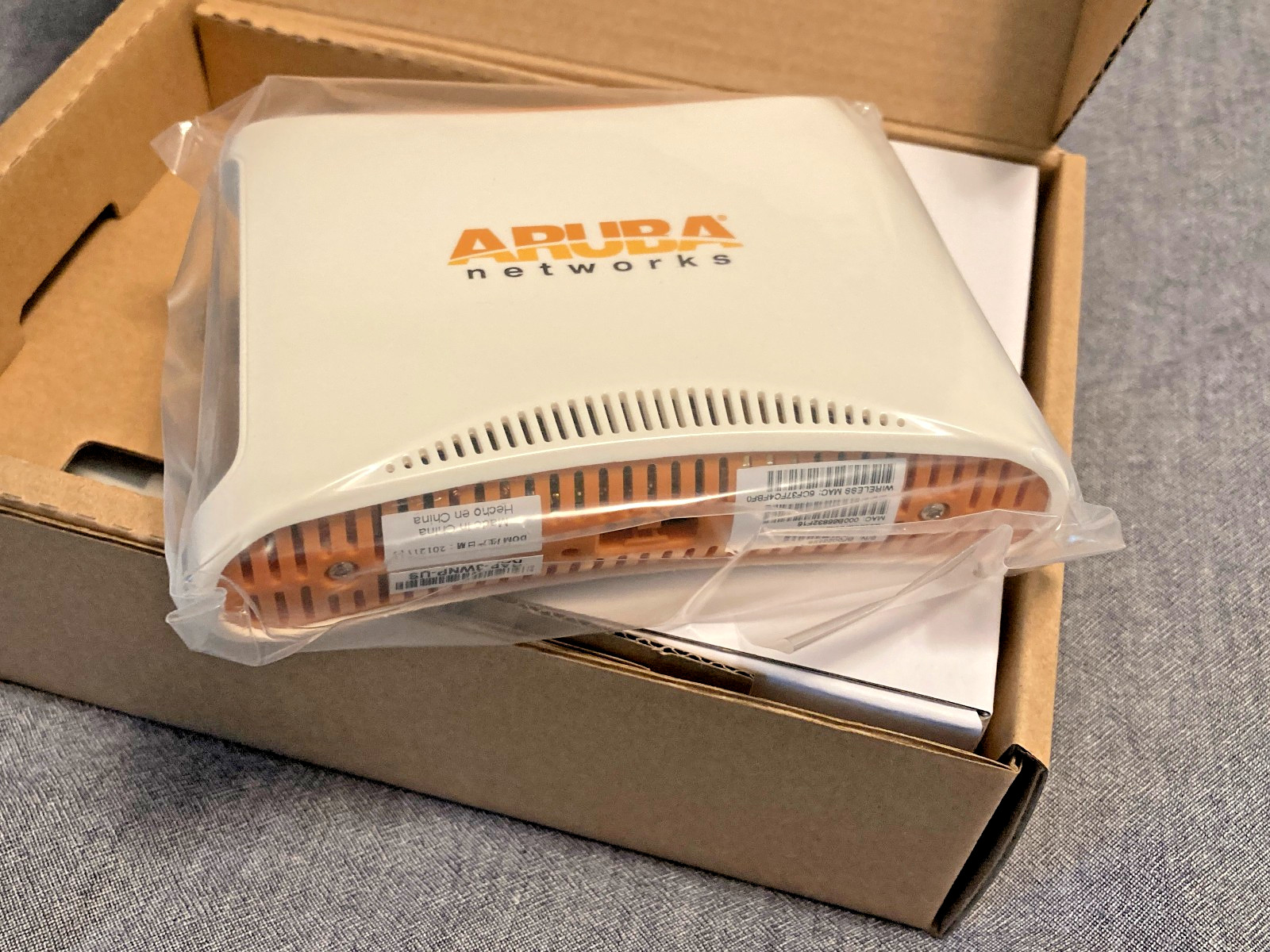  NEW  Aruba RAP-3 - Remote Access Point PoE - RAP-3WNP JW297A - 