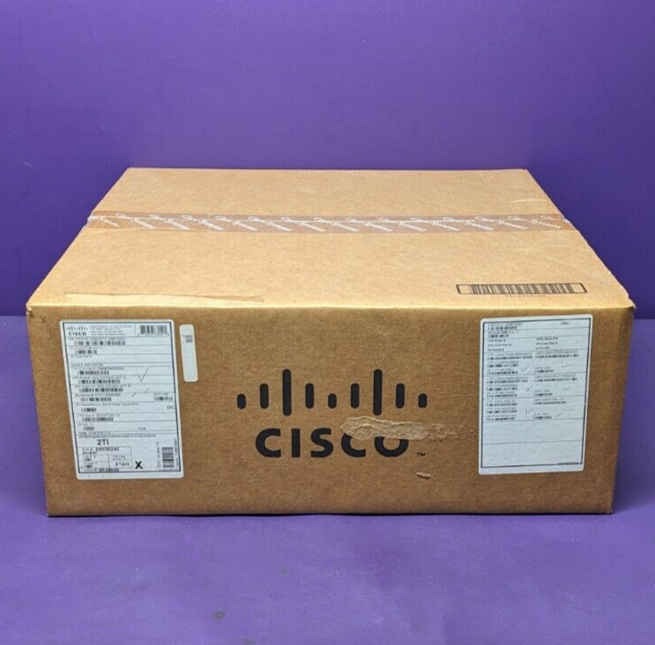New Cisco Catalyst C3750X 24-Port Gigabit Ethernet Switch WS-C3750X-24T-S