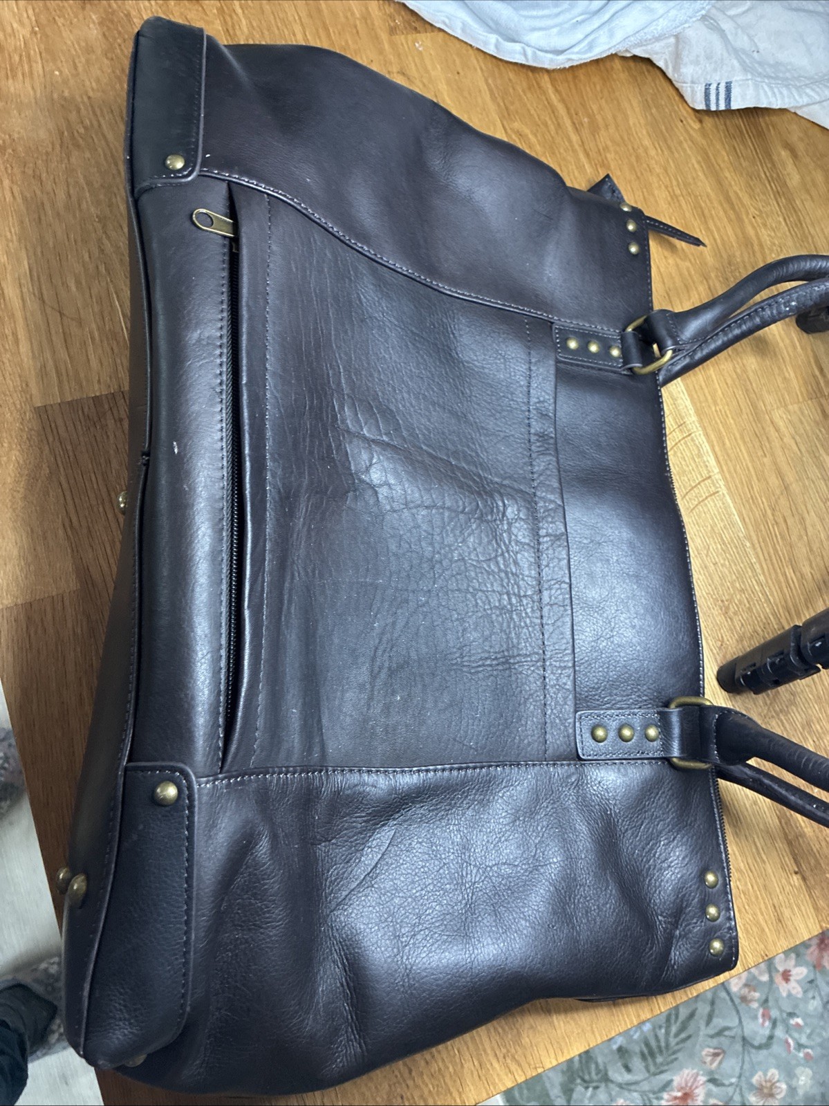 SOLO Laptop Messenger Leather Bag 17x12 Inches Excellent Condition Tote Espresso