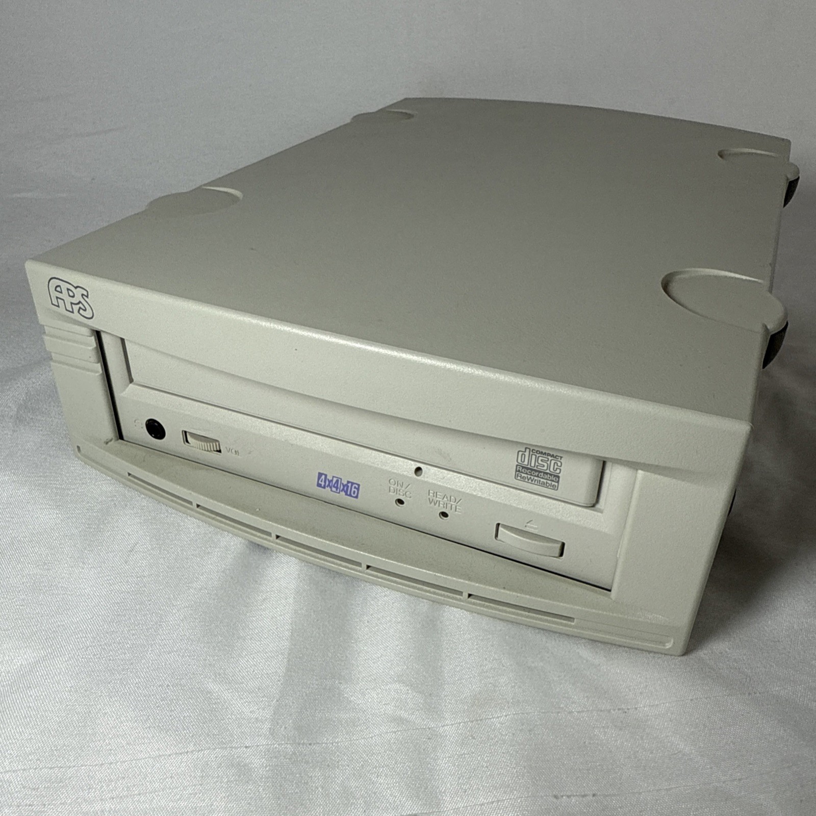 APS SCSI 4x4x16 VINTAGE External CD Writer Model 2255-016 MADE IN USA 3L