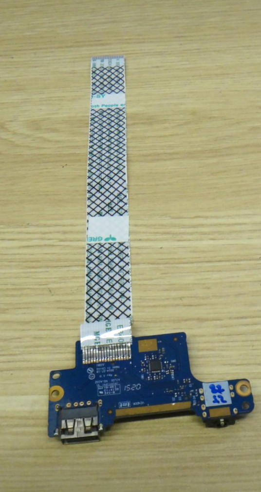 Genuine Lenovo Z70-80 USB Audio SD Card Reader Board NS-A332