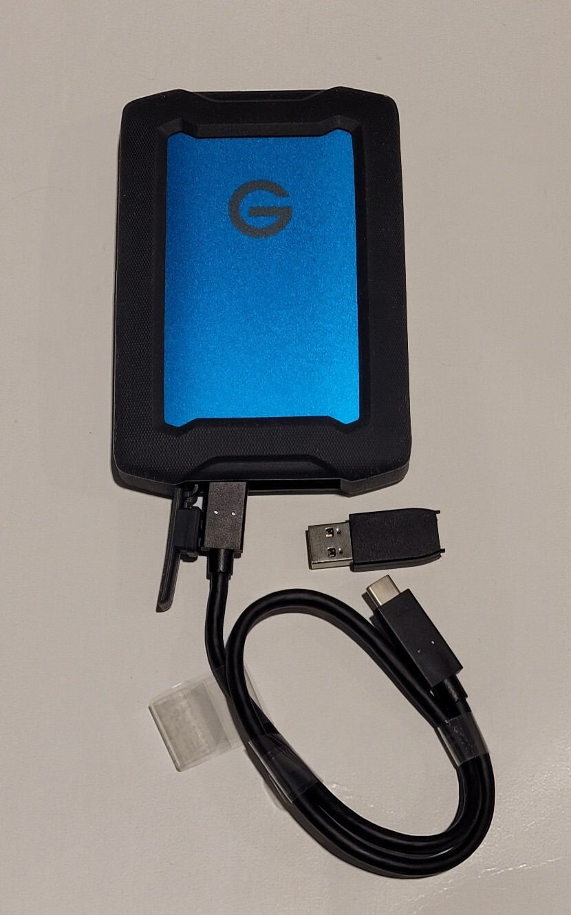 G-DRIVE 2.5" ArmorATD Portable Enclosure ONLY + USB-C to USB-C Cable + adapter