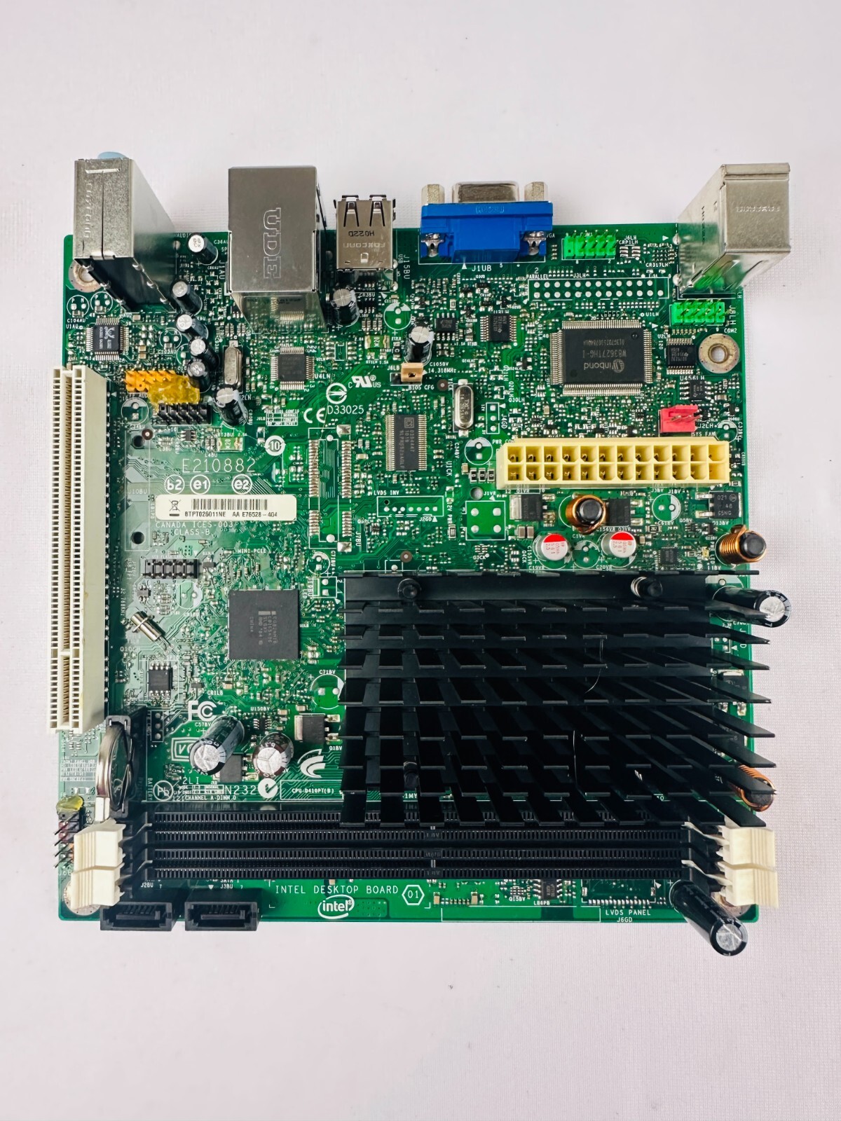Intel D410PT(B) E210882 Desktop Board