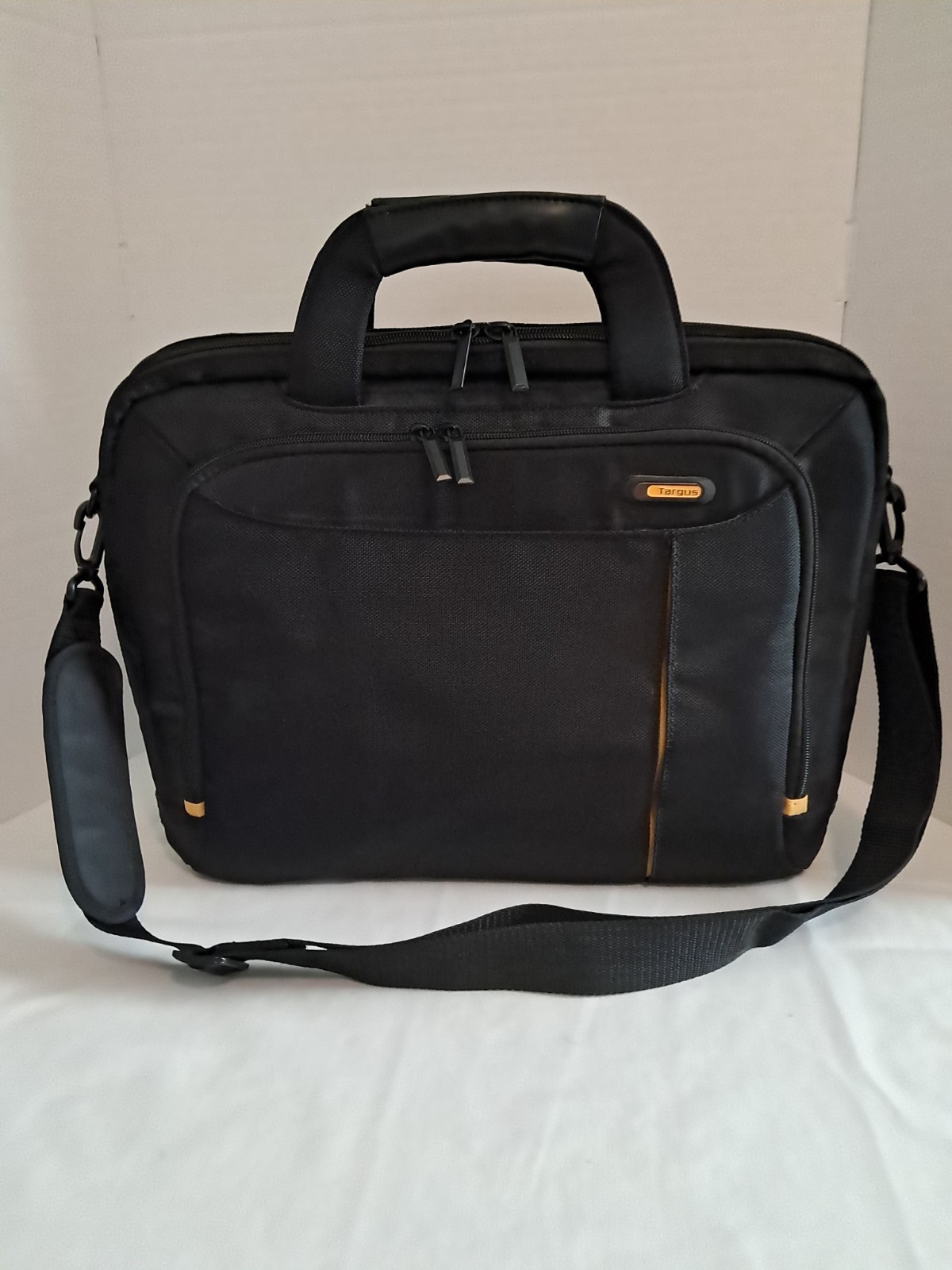 Targus Meridian II Top Load Laptop/Work Station Case 15.6" Bag#TST031US ECU