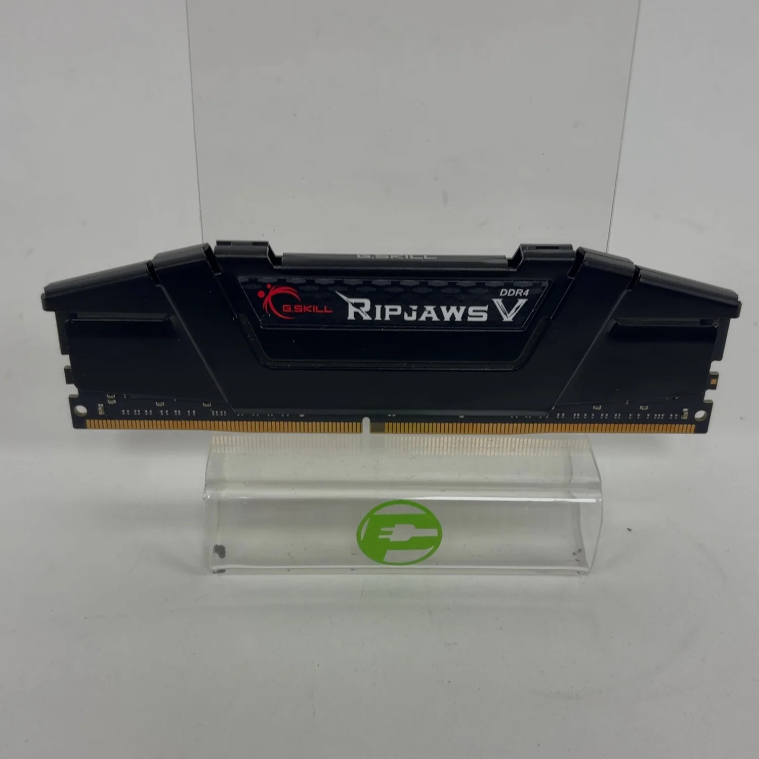 G.Skill Ripjaws V 16GB (1x16GB) RAM DDR4 3600MHz F4-3600C16D-32GVKC Ram