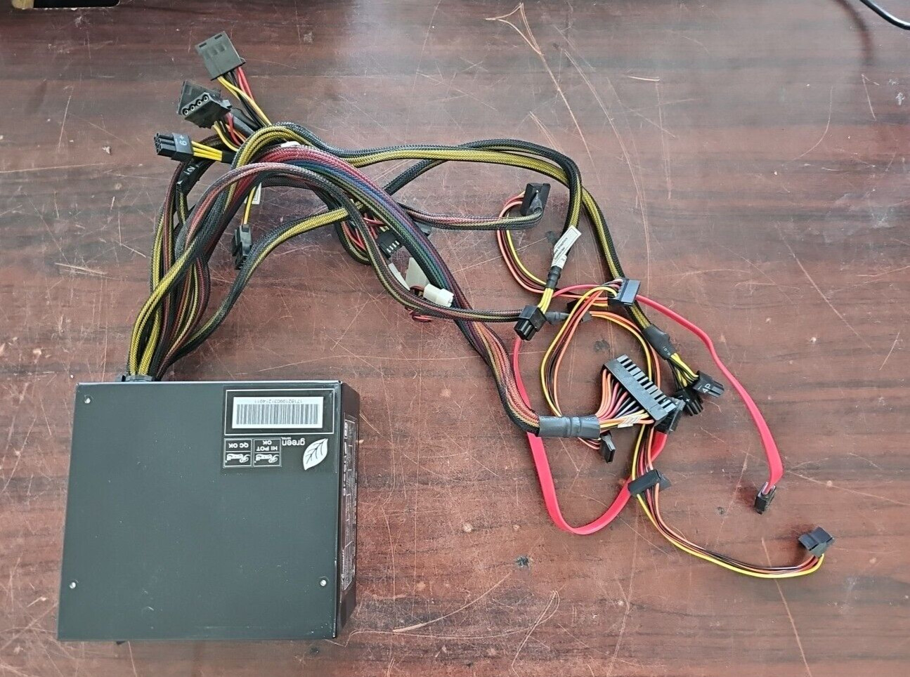 Rosewill Green series 530W Power Supply / 80 Plus / Model: RG530-S12