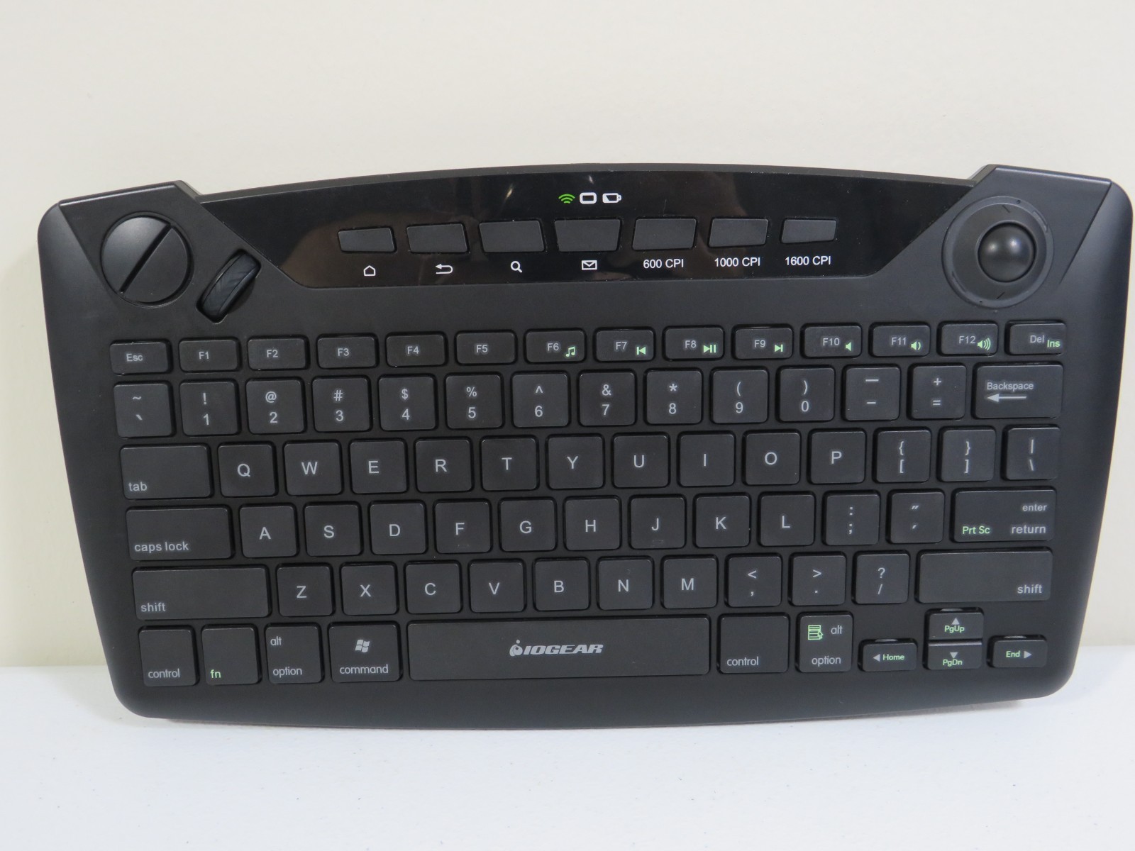 IOGEAR GKB635W Wireless Smart TV Keyboard with Trackball Handheld HTPC Black