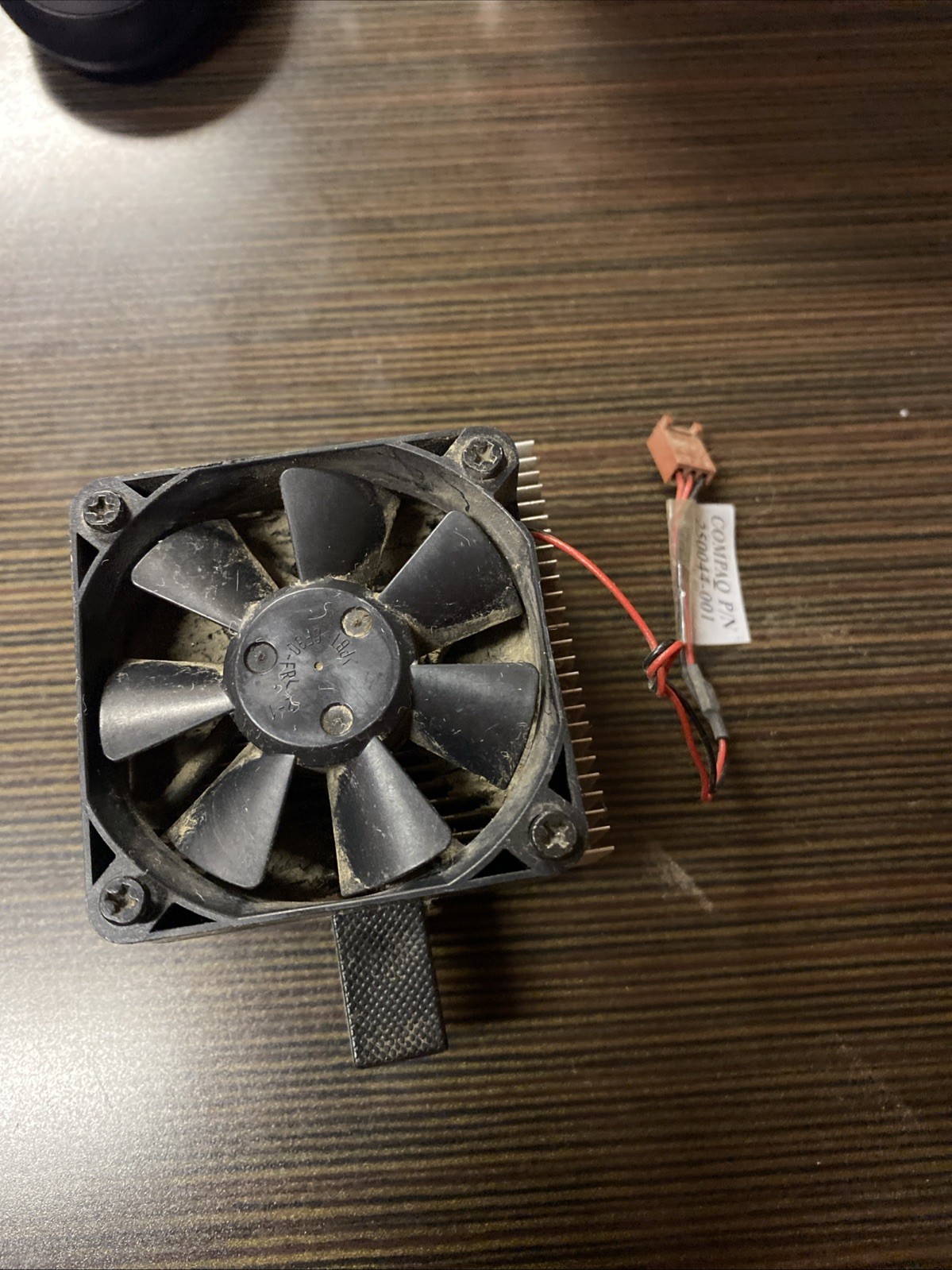 HP Compaq Foxconn CPU Heatsink Fan Socket 478 250044-001