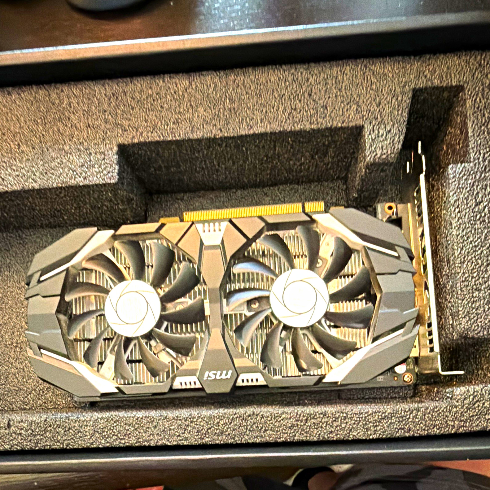 MSI GeForce GTX 1050 Ti 4GB GDDR5 OC Edition PCIe x16 DP HDMI DVI-D