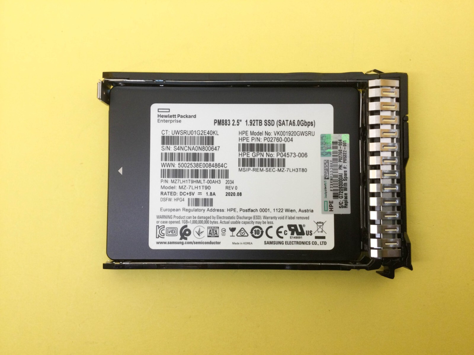P04566-B21 HPE 1.92TB SATA 6G READ INTENSIVE SFF SC PM883 SSD P05322-001