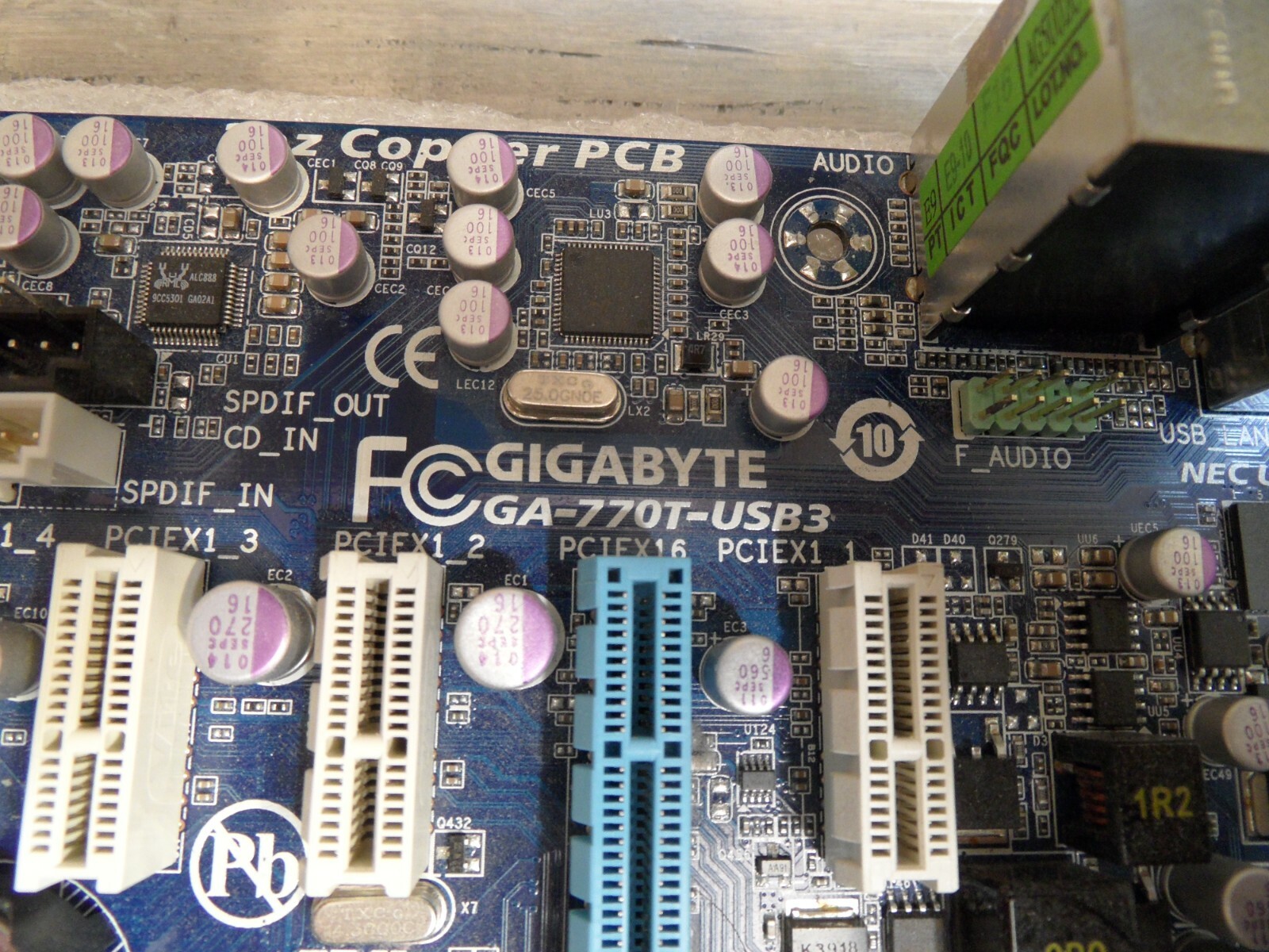 Gigabyte GA-770T-USB3 AM3 Motherboard For Parts Only Does Not Display Video