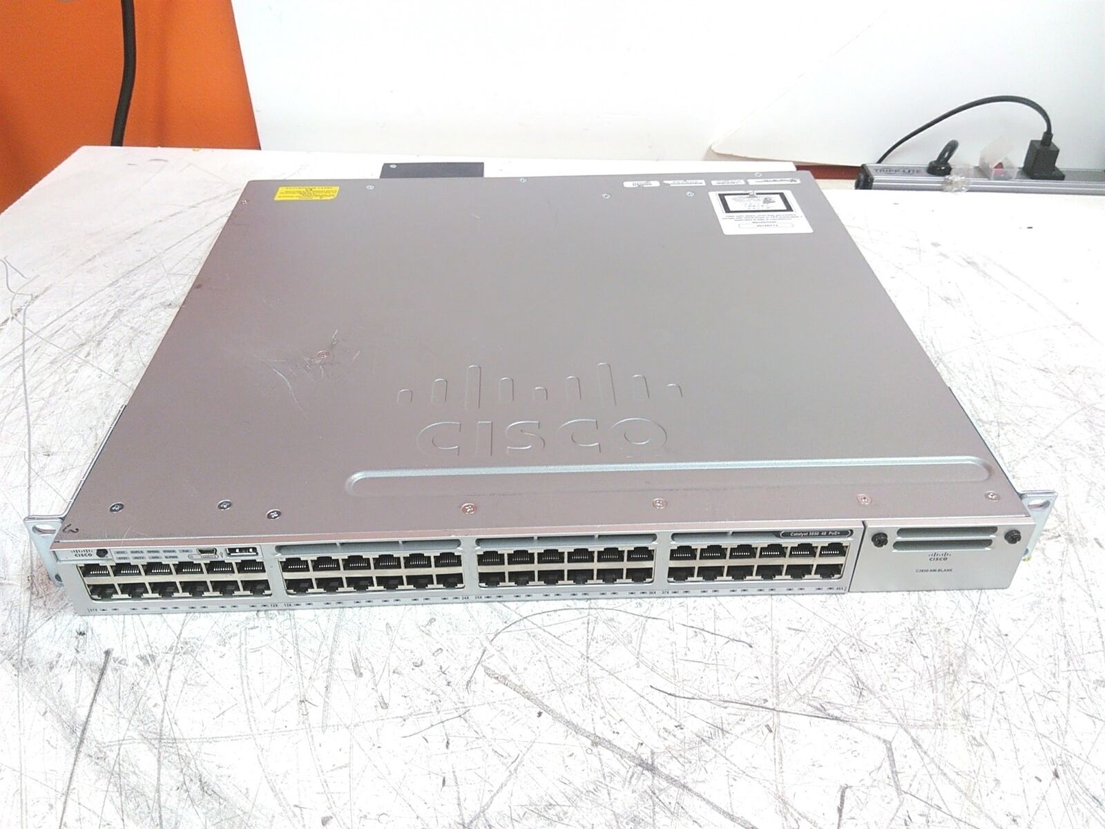 Cisco Catalyst WS-C3850-48F-E 48 Port PoE+ Gigabit Ethernet Switch w/ 1x PSU 
