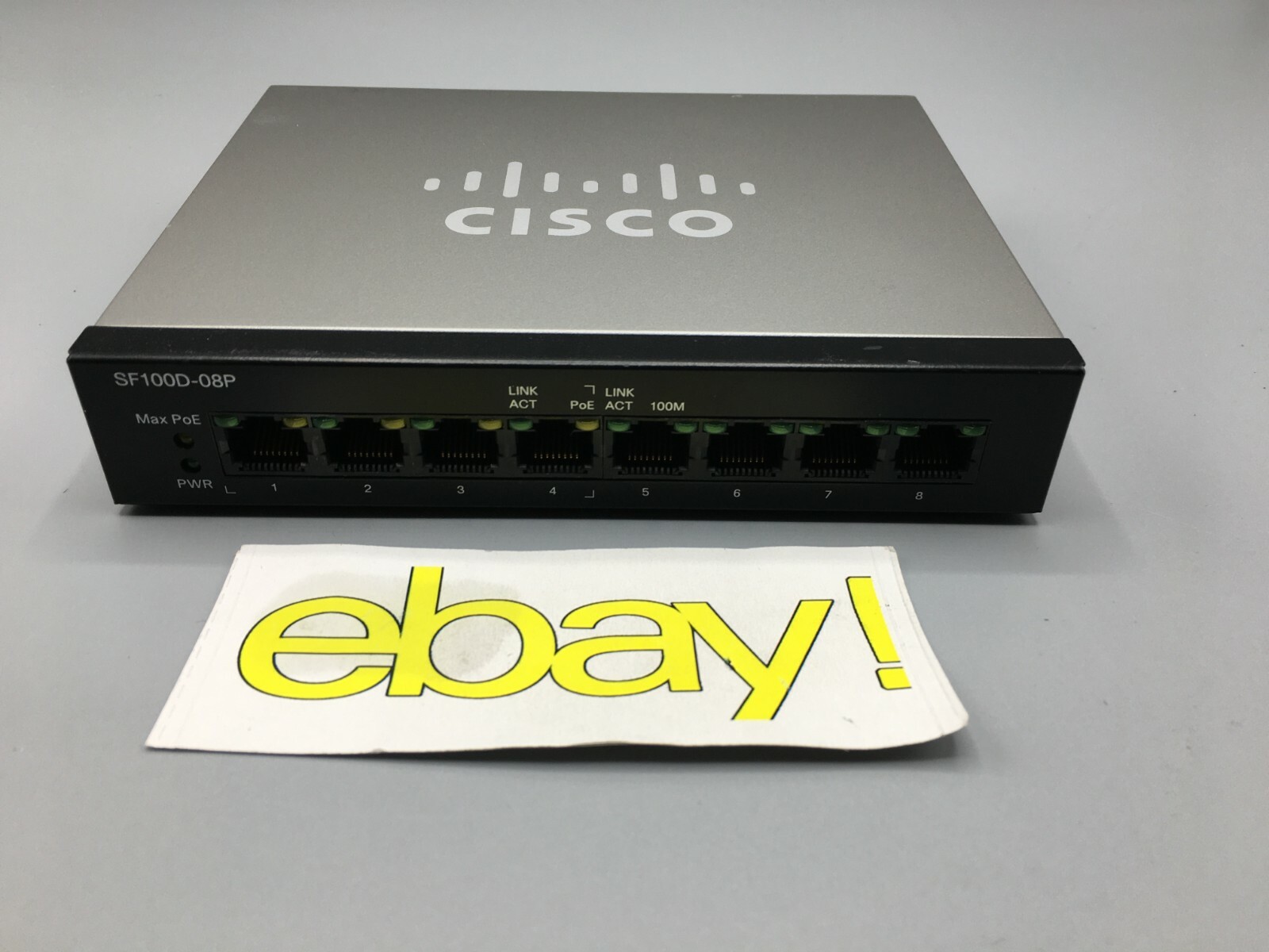 Cisco (SF100D-08p V2) 8-Port Desktop Switch no Adapter 