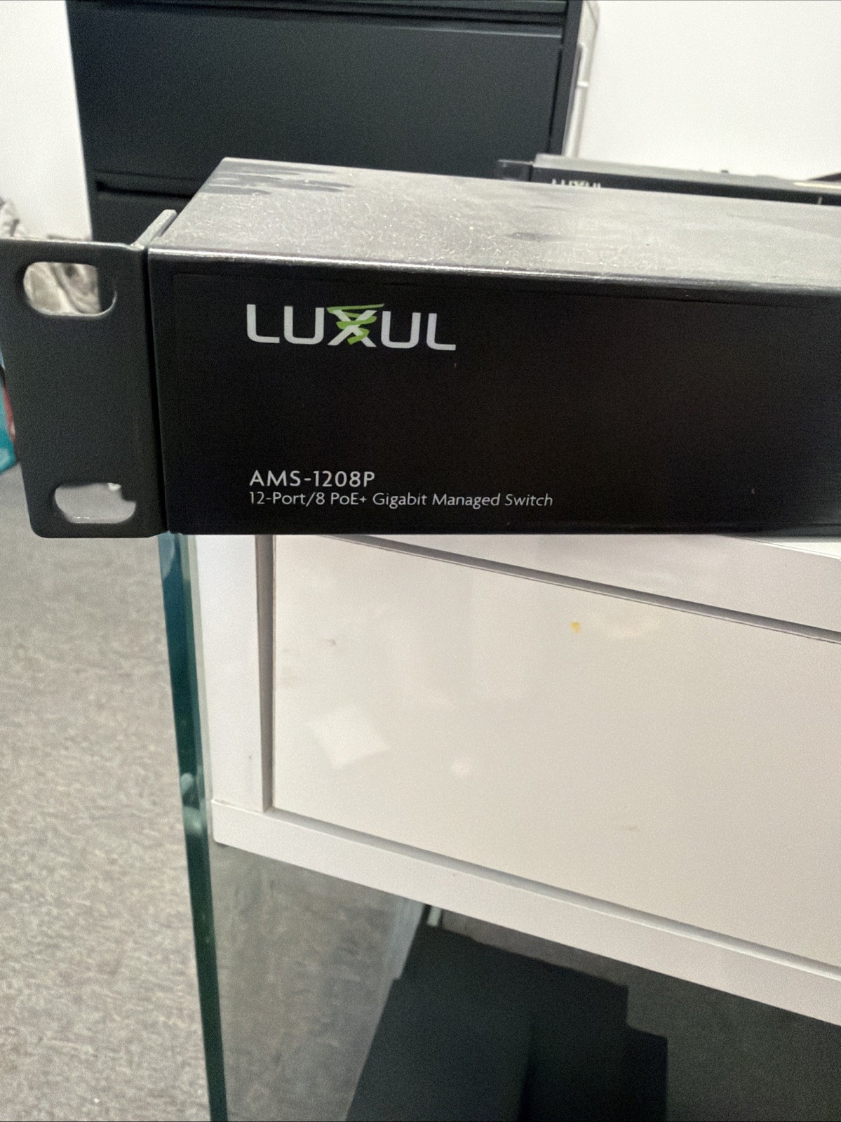 Luxul AMS-1208P Managed Network Switch 12 Port/8 Port Poe Gigabit No Power Cord