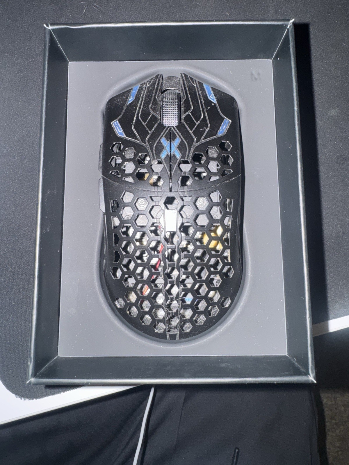 Finalmouse UltralightX Medium Lion