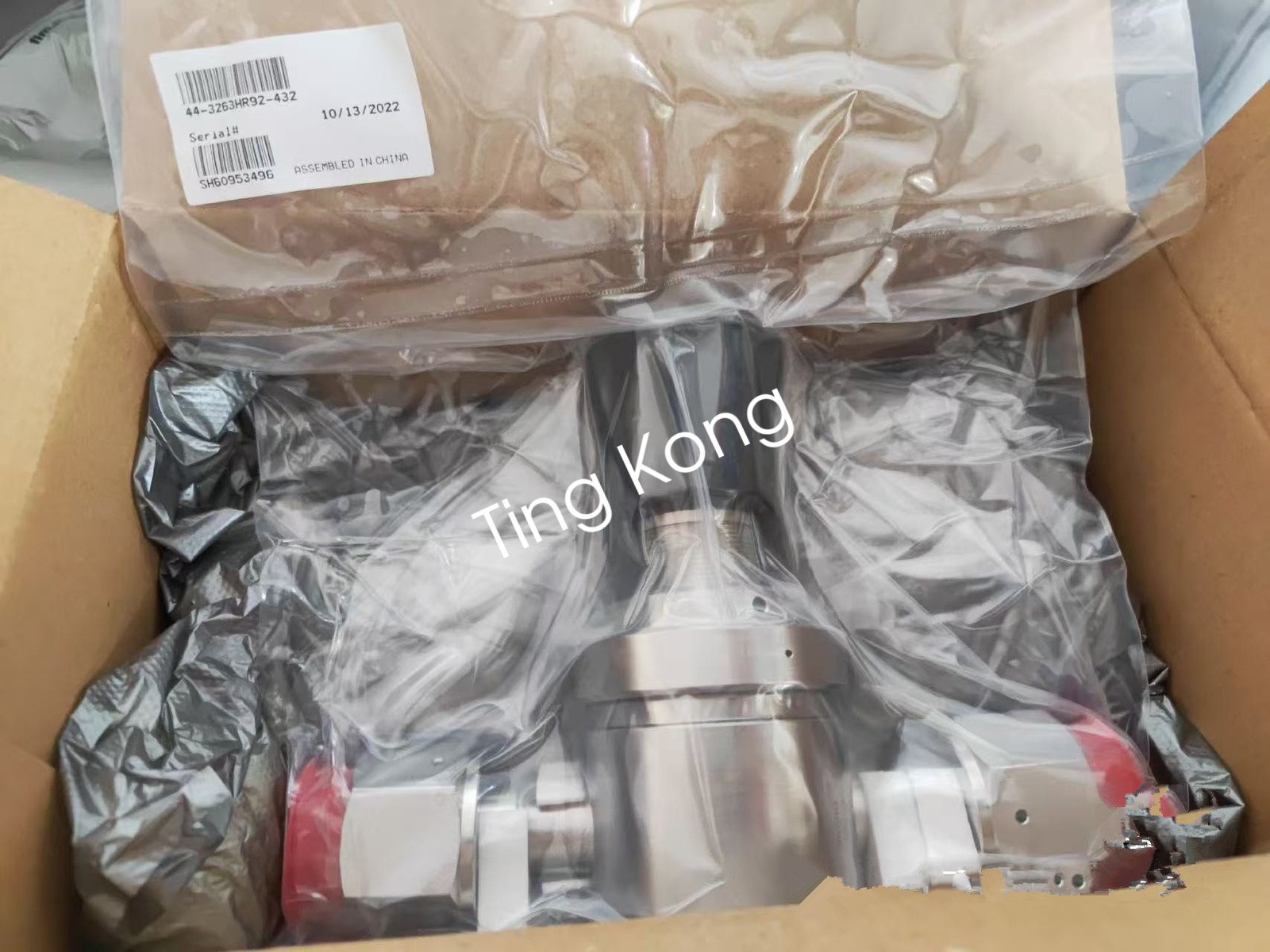 1PCS New TESCOM 44-3263HR92-432 regulating valve via FedEx or DHL
