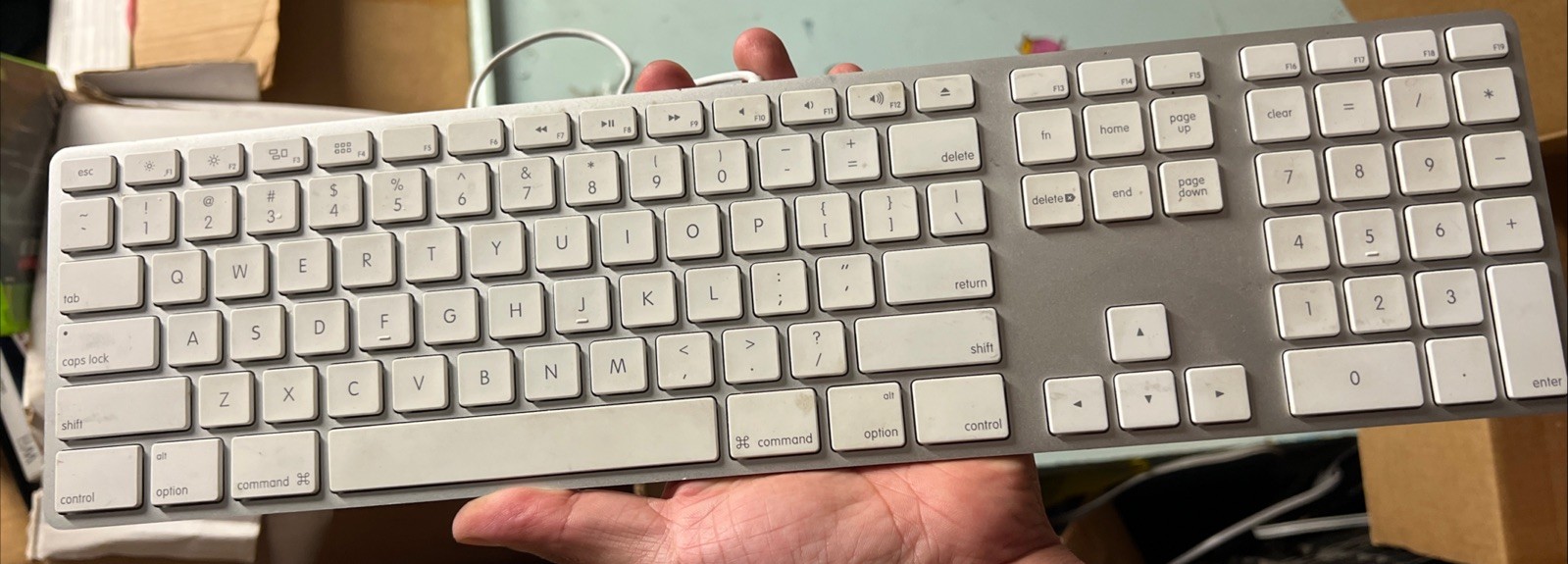 Genuine Apple A1243 Wired USB Keyboard for iMac Mac Mini Mac Pro w/Keypad