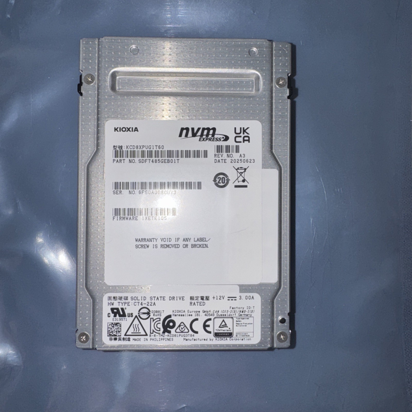 Kioxia 1.6Tb SSD NVMe KCD8XPUG1T60  SDF7485GEB01T