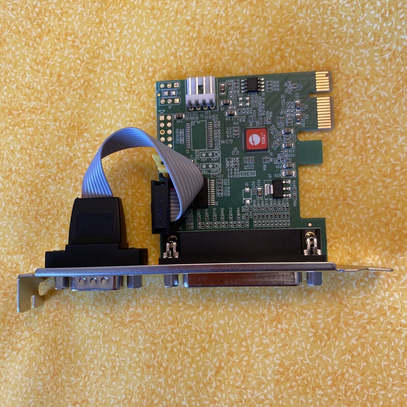 SIIG DP CyberParallel Dual PCIe Serial Adapter Card, ECP/EPP (JJ-E02211-S1)
