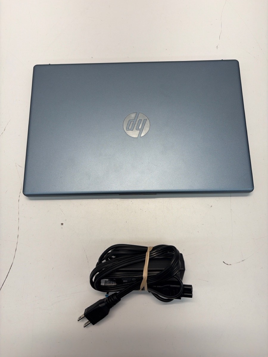 HEWLETT PACKARD 15-FD0082WM LAPTOP PRE-OWNED (P23018358)