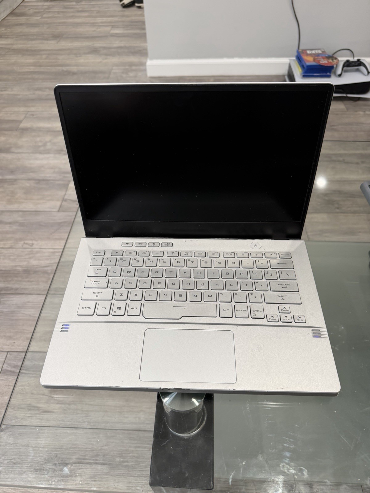 ASUS ROG Zephyrus G14 White (GA401QM) - For Parts